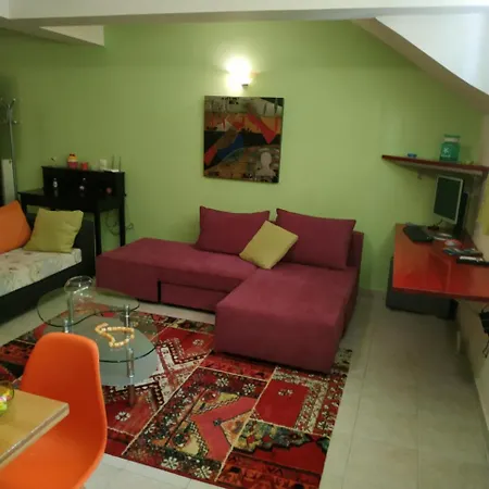 Διαμέρισμα Modern Basement Gio Ii