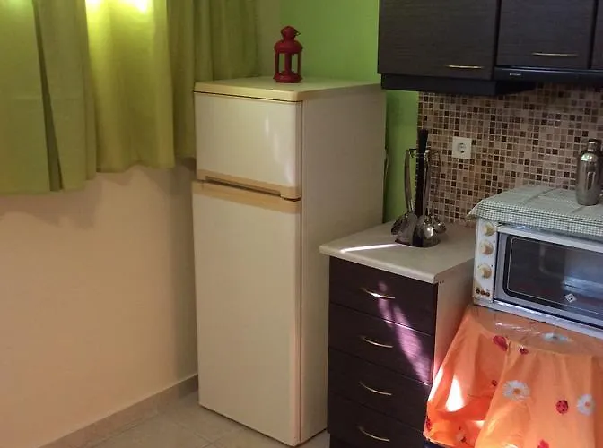 Modern Basement Gio Ii